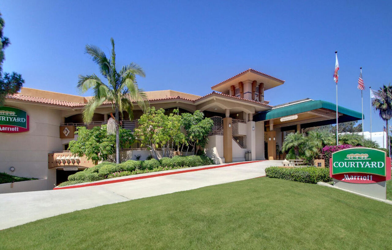 Courtyard By Marriott San Diego Del Mar/Солана Бич Экстерьер фото